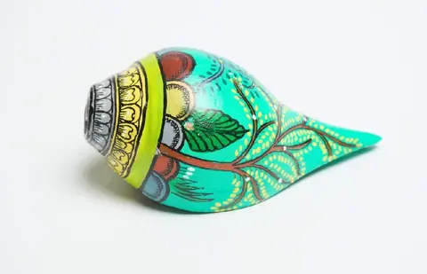 The Turquoise Branch Painted Shankha